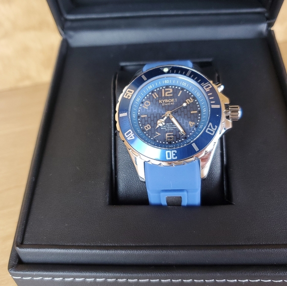 KYBOE! Collection Quartz 40mm Mineral Silicone Blu - Picture 2 of 8